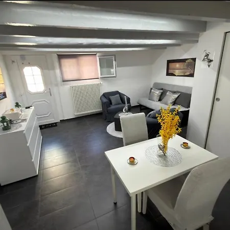 The Little Urban Luxury Appartement