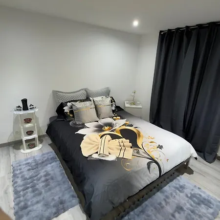 The Little Urban Luxury * Bussigny-pres-Lausanne